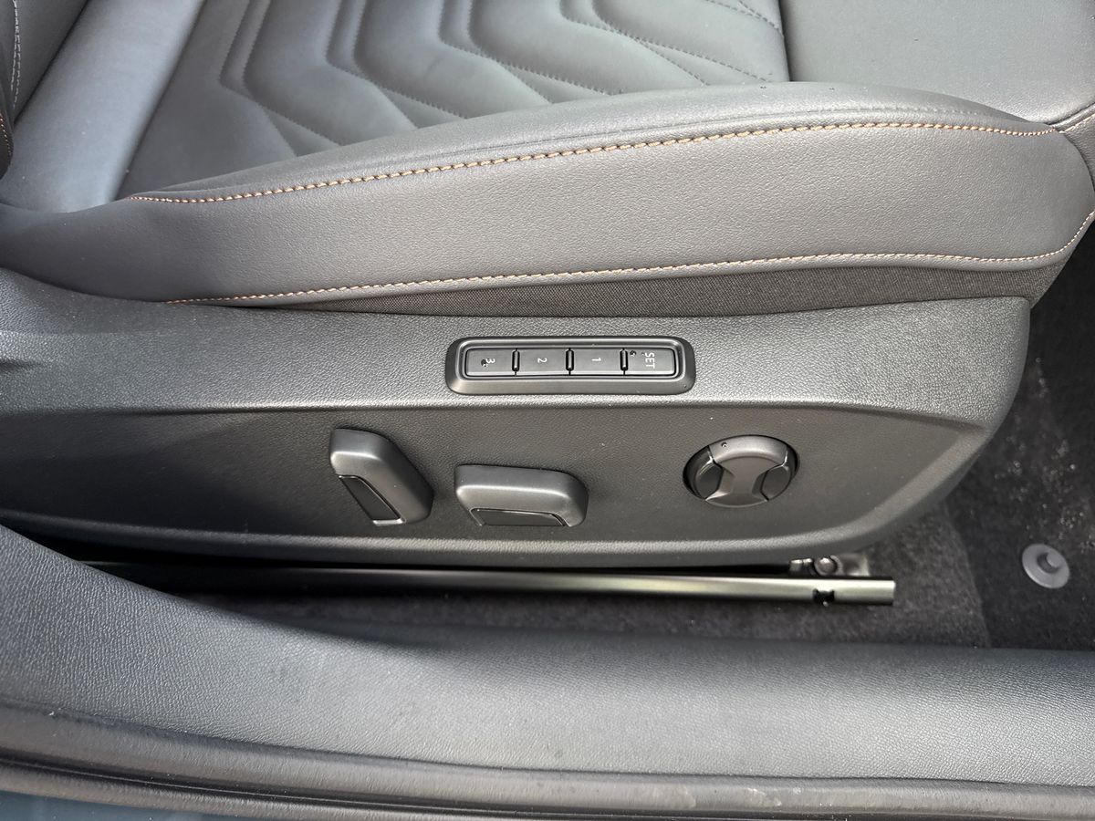 Used Cupra Leon 2025 for sale - 76909472: Photo 29