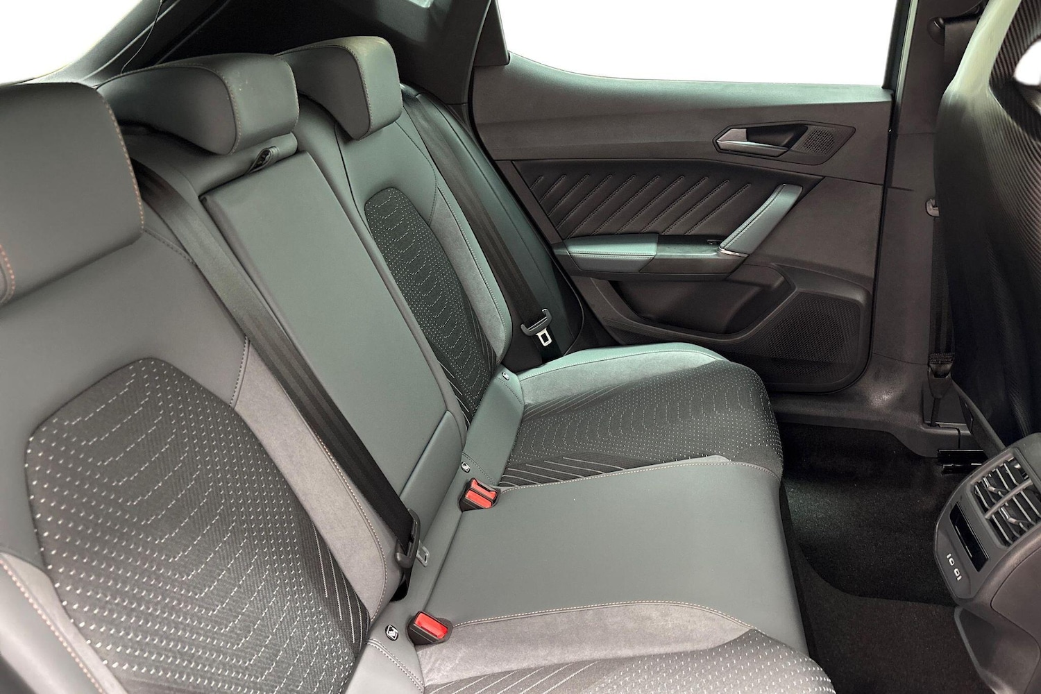 Used Cupra Leon 2025 for sale - 77287052: Photo 10