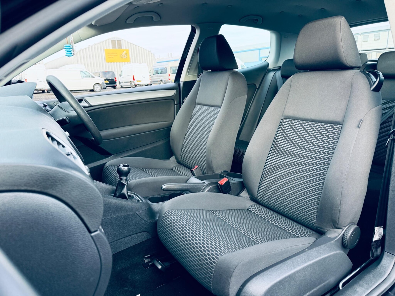 Used Volkswagen Golf 2009 for sale - 76965590: Photo 24