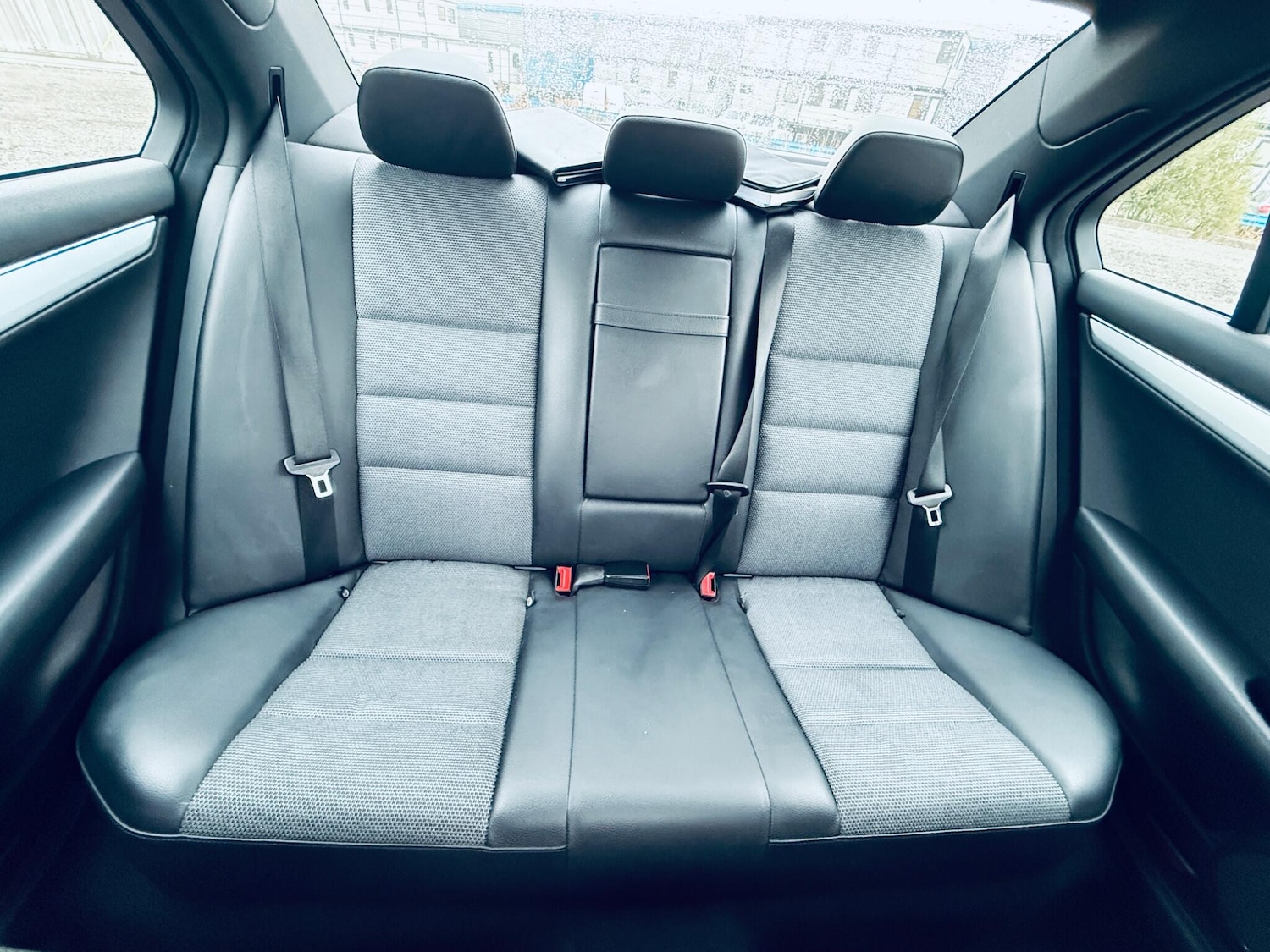 Used Mercedes-Benz C Class 2009 for sale - 76512783: Photo 24