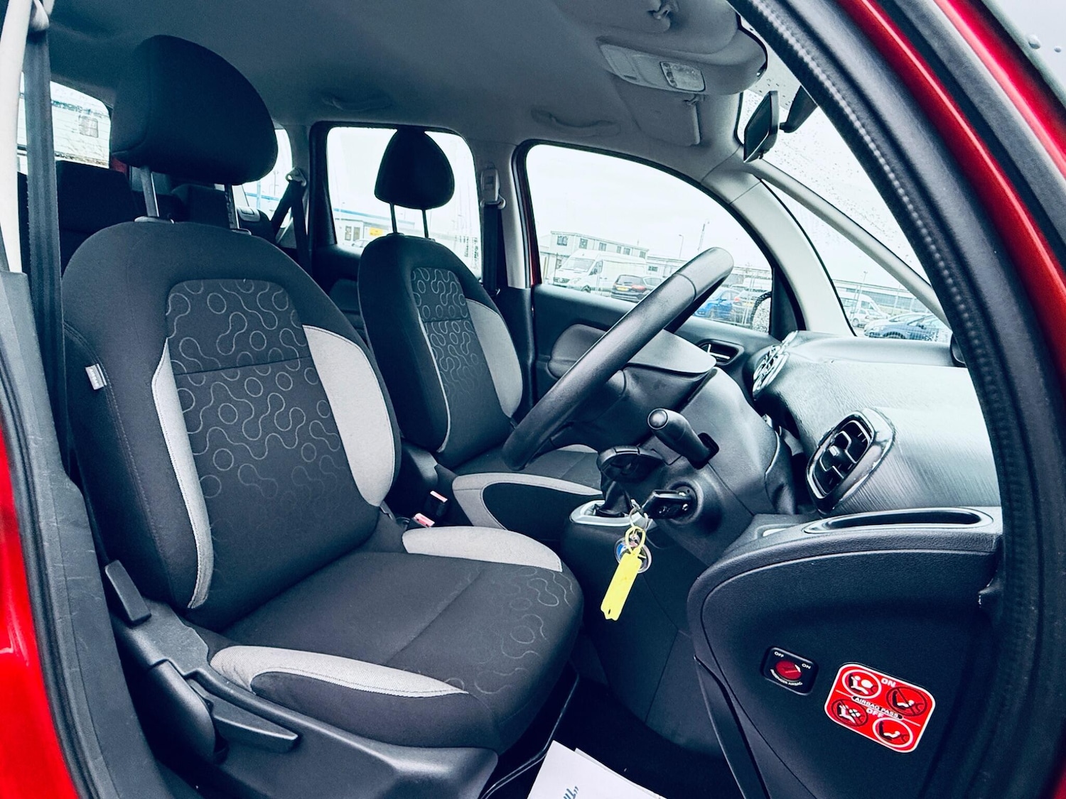 Used Citroen C3 Picasso 2012 for sale - 77166611: Photo 18