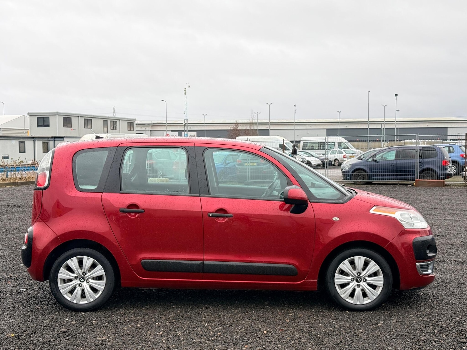 Used Citroen C3 Picasso 2012 for sale - 77166611: Photo 6