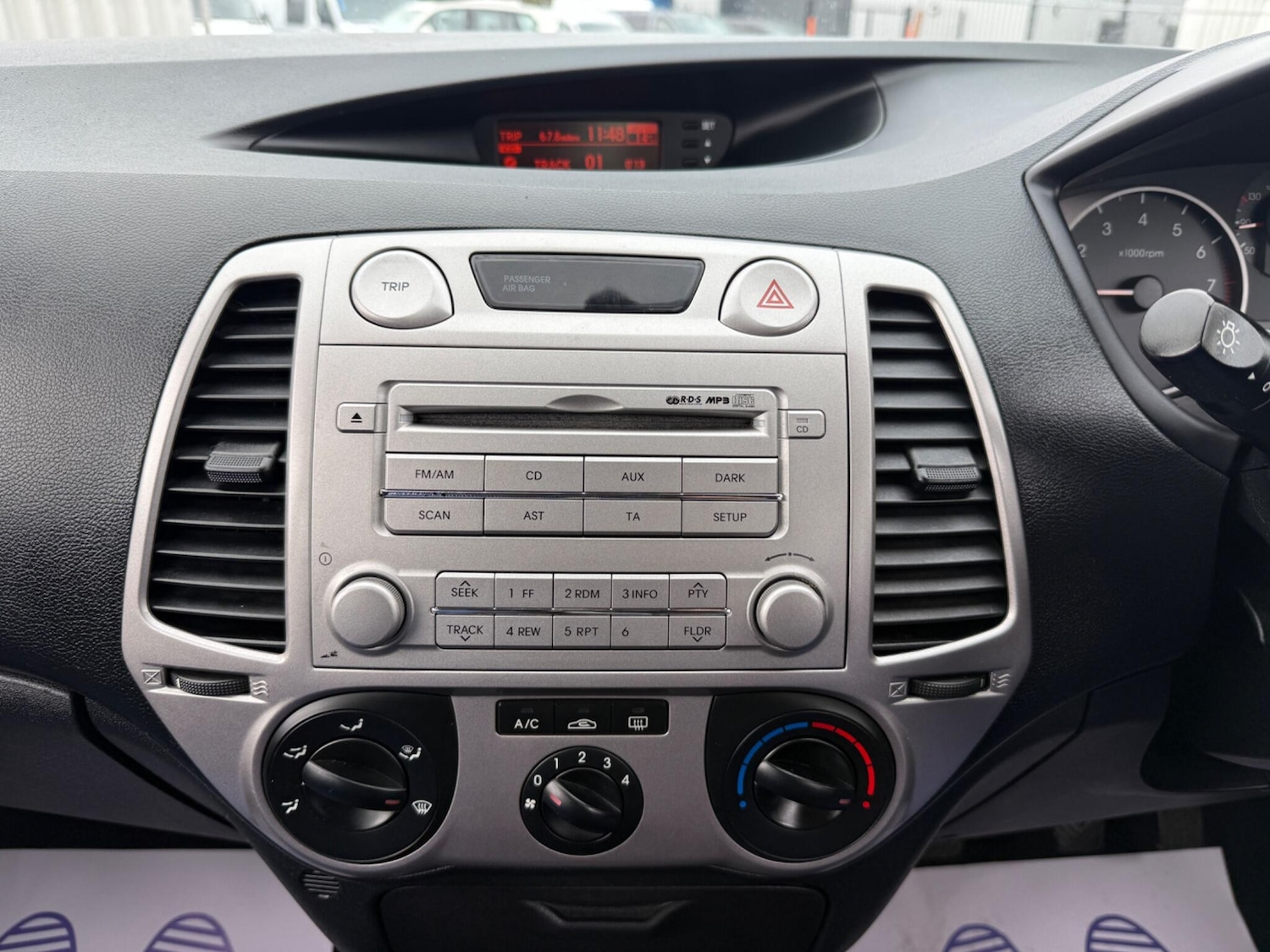 Used Hyundai i20 2010 for sale - 76512168: Photo 19