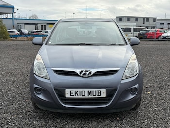 Used Hyundai i20 2010 for sale - 76512168: Photo