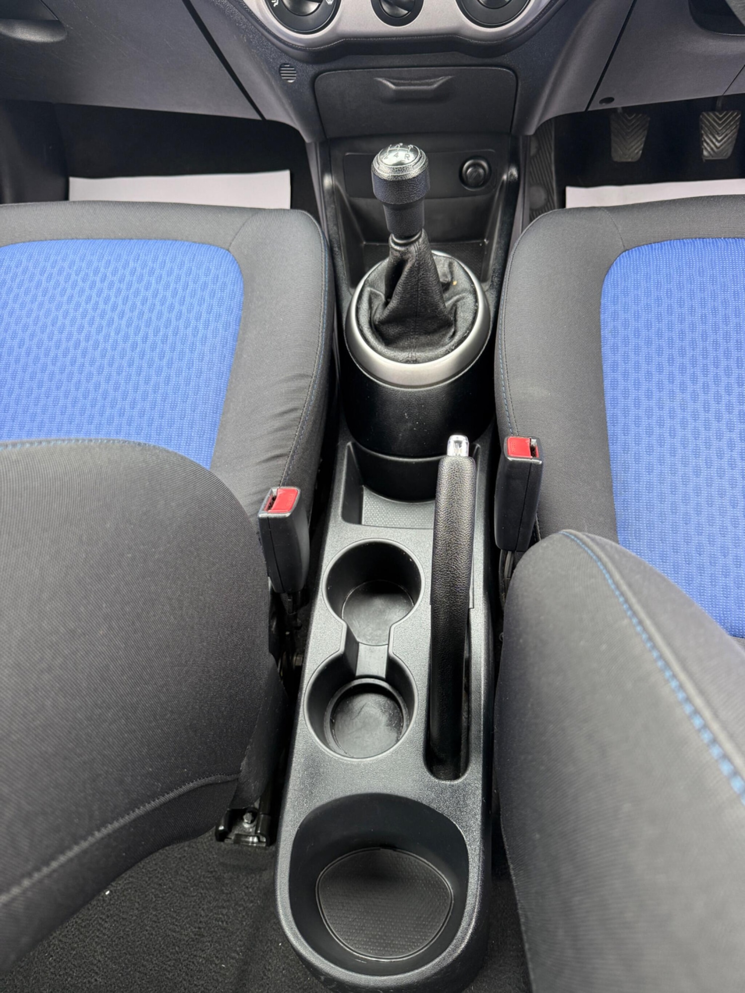 Used Hyundai i20 2010 for sale - 76512168: Photo 20