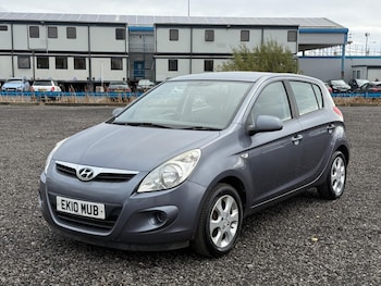 Used Hyundai i20 2010 for sale - 76512168: Photo