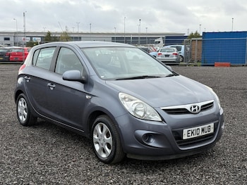 Used Hyundai i20 2010 for sale - 76512168: Photo