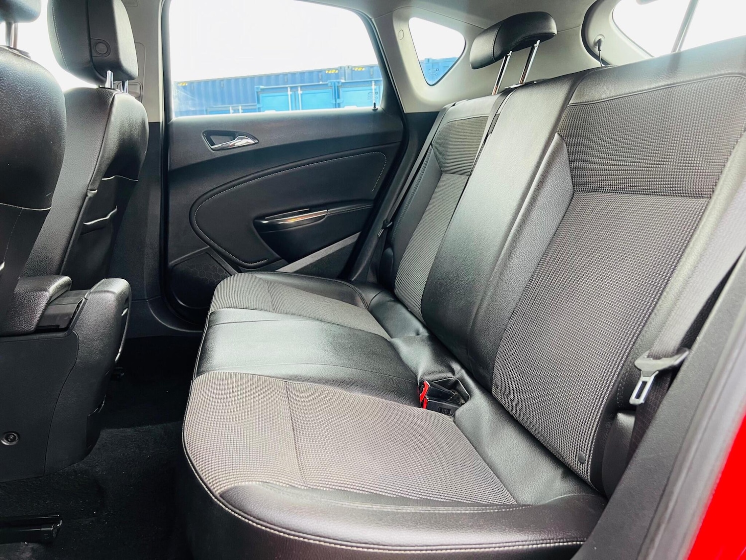 Used Vauxhall Astra 2012 for sale - 77768975: Photo 26