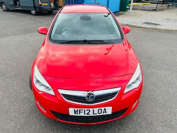 Used Vauxhall Astra 2012 for sale - 77768975: Photo