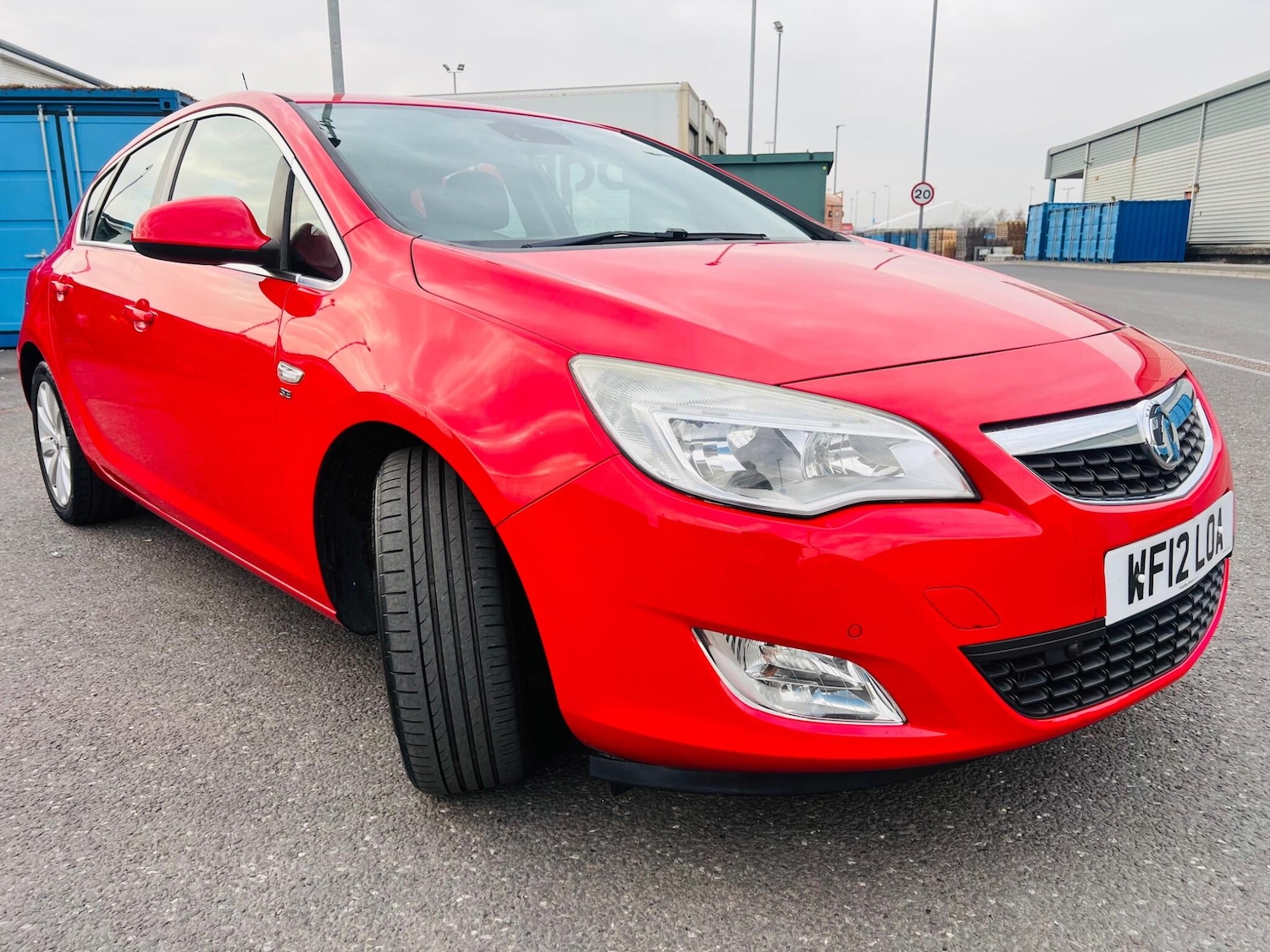 Used Vauxhall Astra 2012 for sale - 77768975: Photo 3