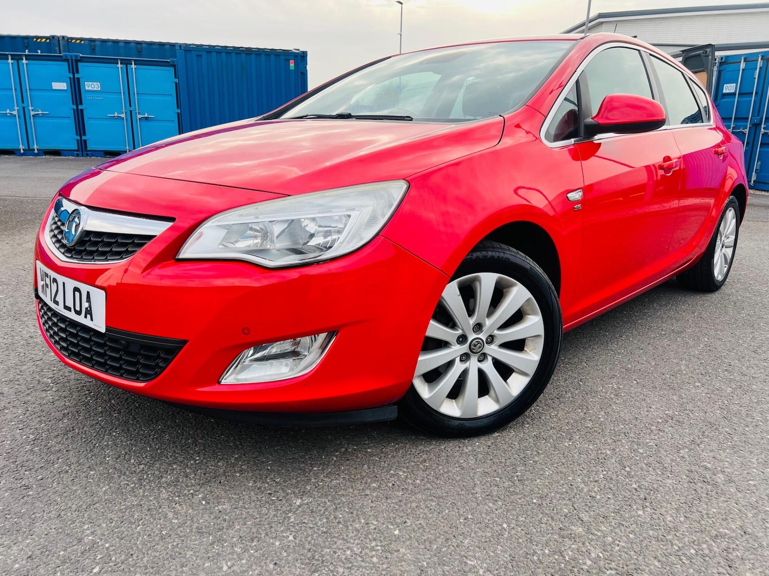 Used Vauxhall Astra 2012 for sale - 77768975: Photo 4