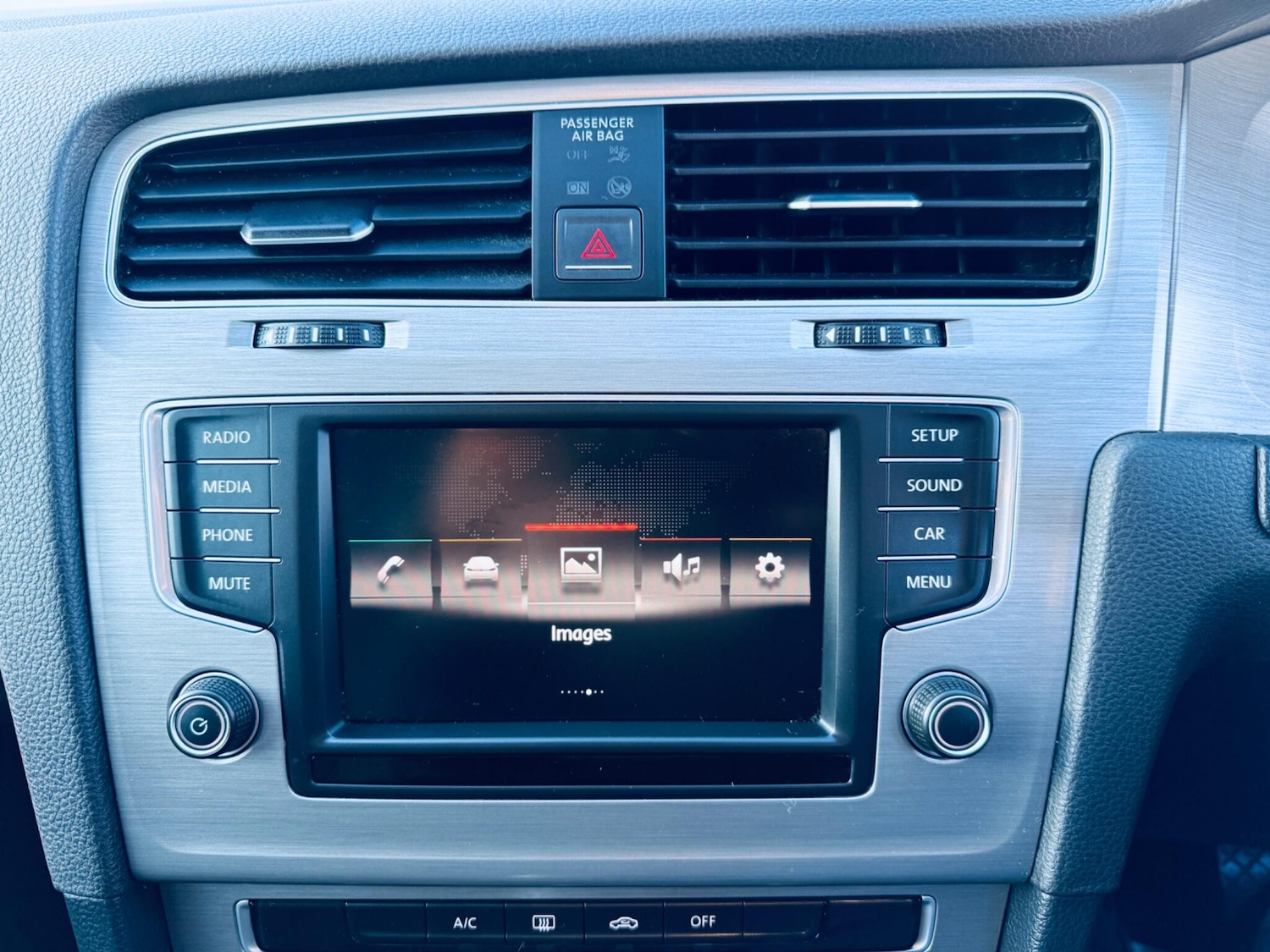 Used Volkswagen Golf 2015 for sale - 77040103: Photo 22