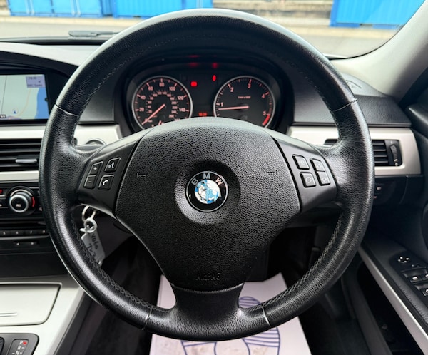 Used BMW 3 Series 2010 for sale - 76020908: Photo 16