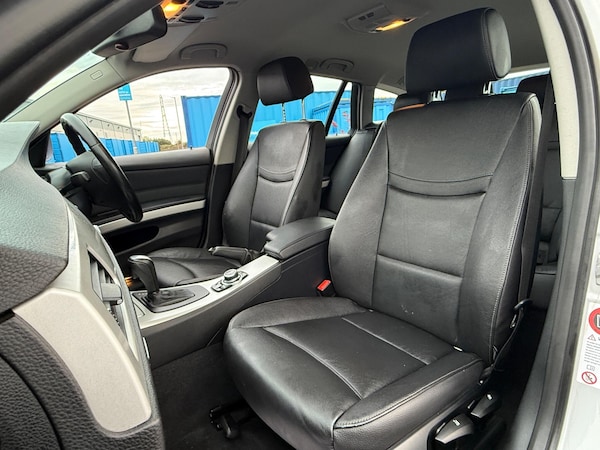 Used BMW 3 Series 2010 for sale - 76020908: Photo 21
