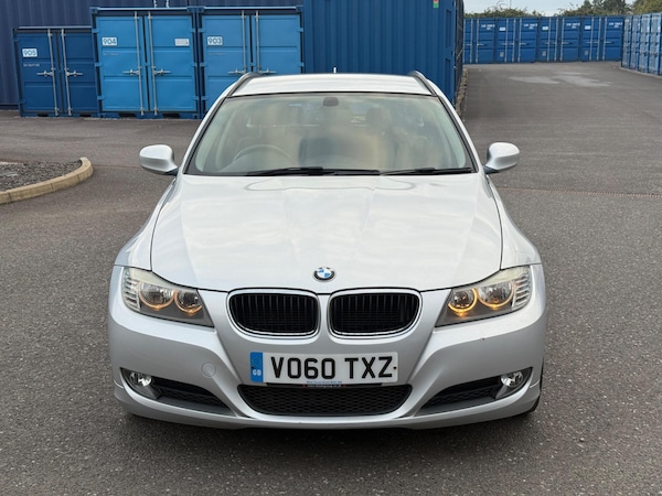 Used BMW 3 Series 2010 for sale - 76020908: Photo 2