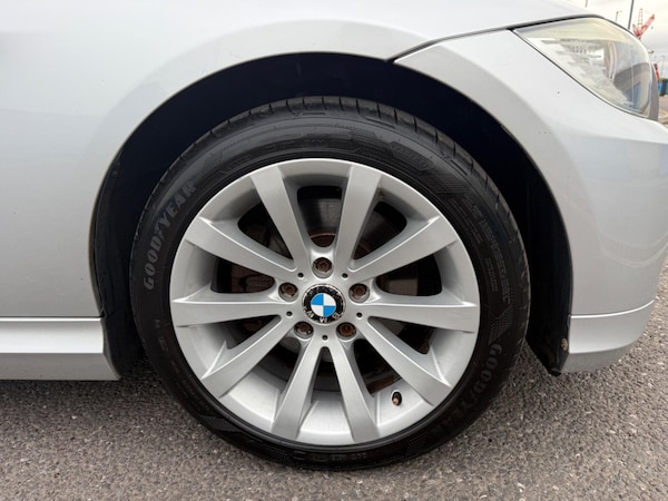 Used BMW 3 Series 2010 for sale - 76020908: Photo 34