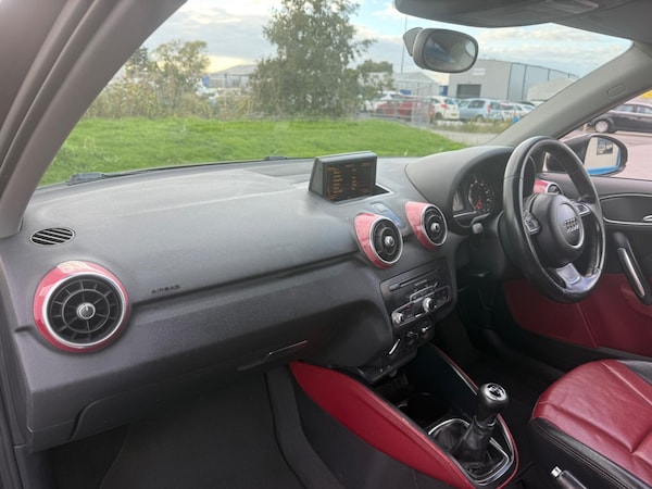 Used Audi A1 2011 for sale - 76060177: Photo 16