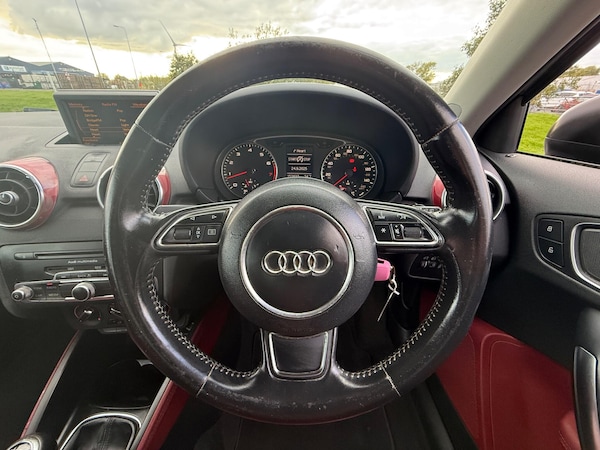 Used Audi A1 2011 for sale - 76060177: Photo 17