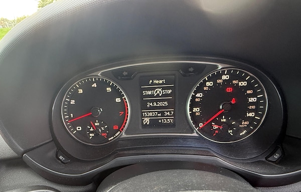 Used Audi A1 2011 for sale - 76060177: Photo 18