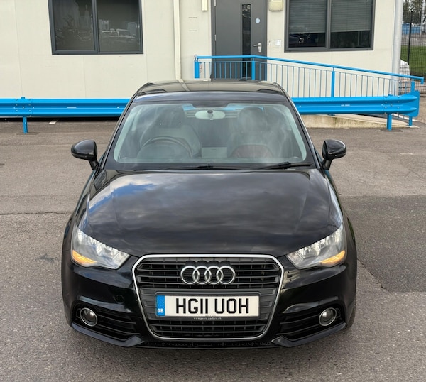 Used Audi A1 2011 for sale - 76060177: Photo 1