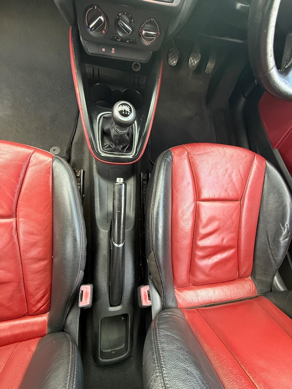 Used Audi A1 2011 for sale - 76060177: Photo 21