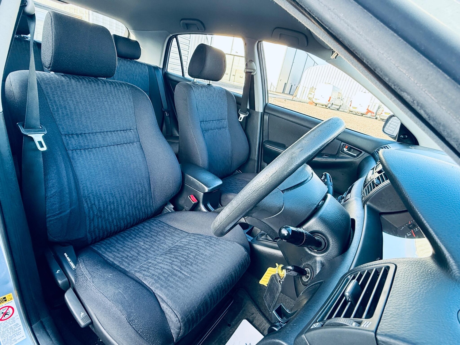 Used Toyota Corolla 2004 for sale - 77050008: Photo 21