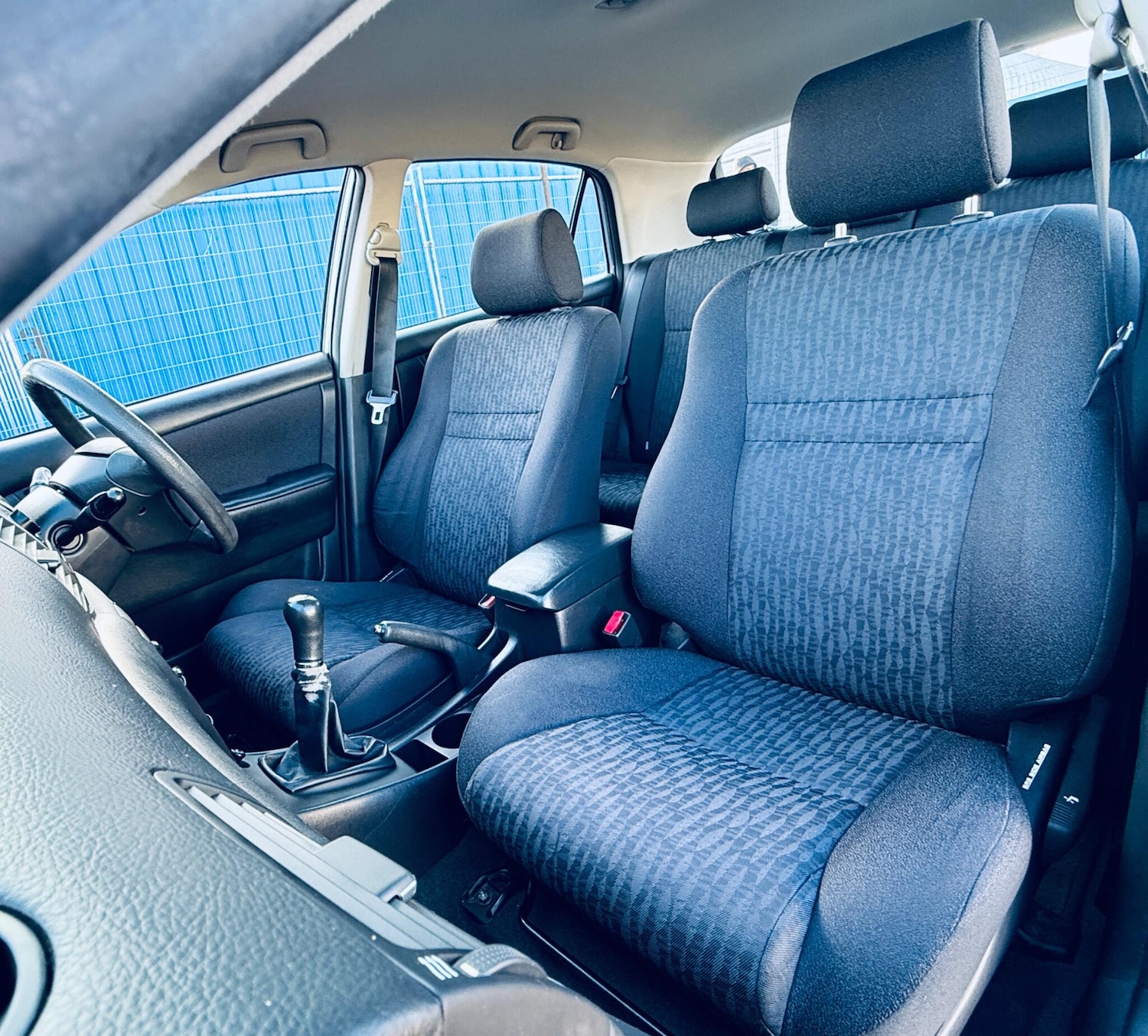 Used Toyota Corolla 2004 for sale - 77050008: Photo 22