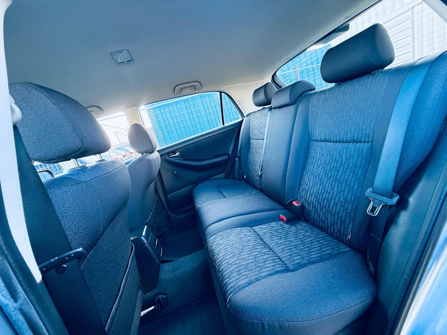 Used Toyota Corolla 2004 for sale - 77050008: Photo 23