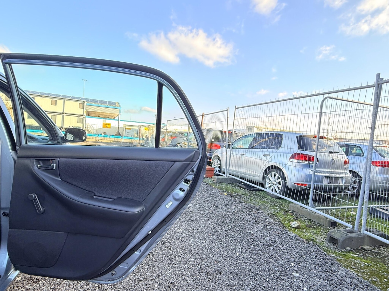 Used Toyota Corolla 2004 for sale - 77050008: Photo 28