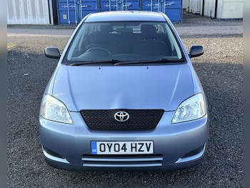 Used Toyota Corolla 2004 for sale - 77050008: Photo