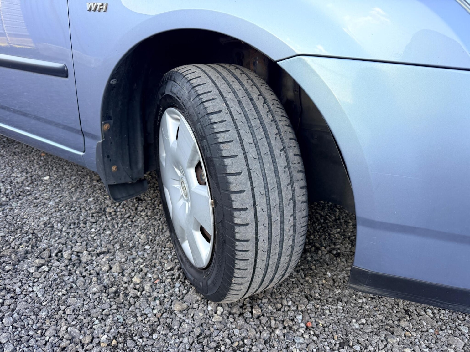 Used Toyota Corolla 2004 for sale - 77050008: Photo 32