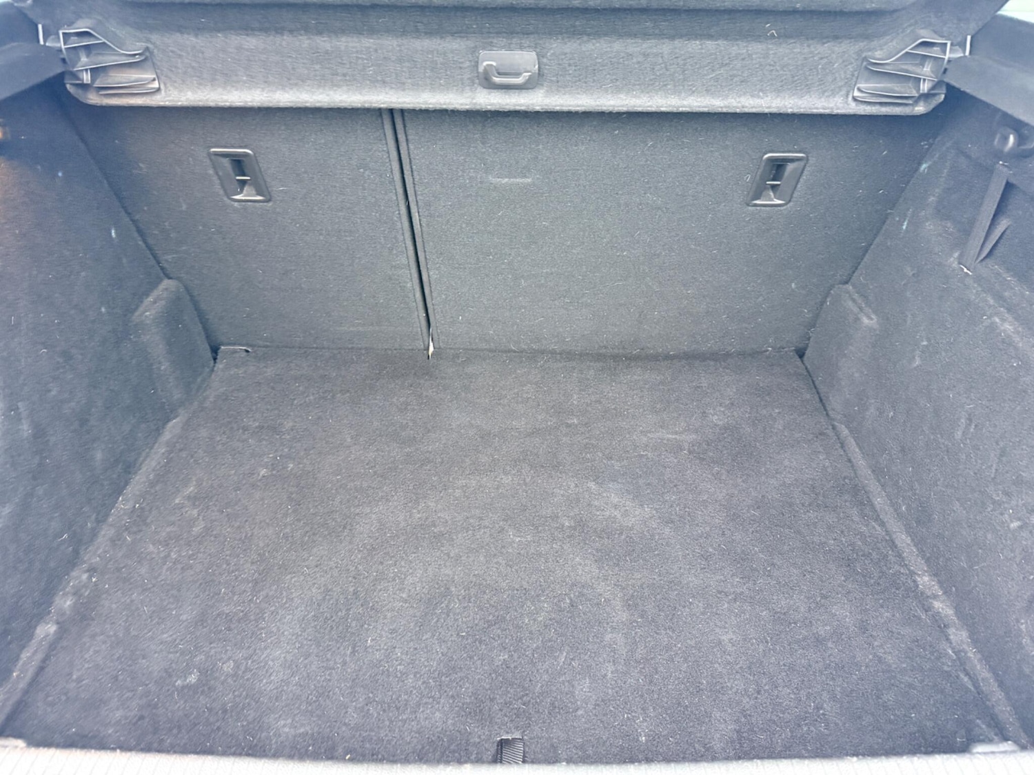 Used Vauxhall Astra 2010 for sale - 77892959: Photo 13