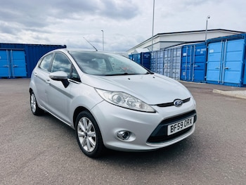 Used Ford Fiesta 2010 for sale - 77992910: Photo