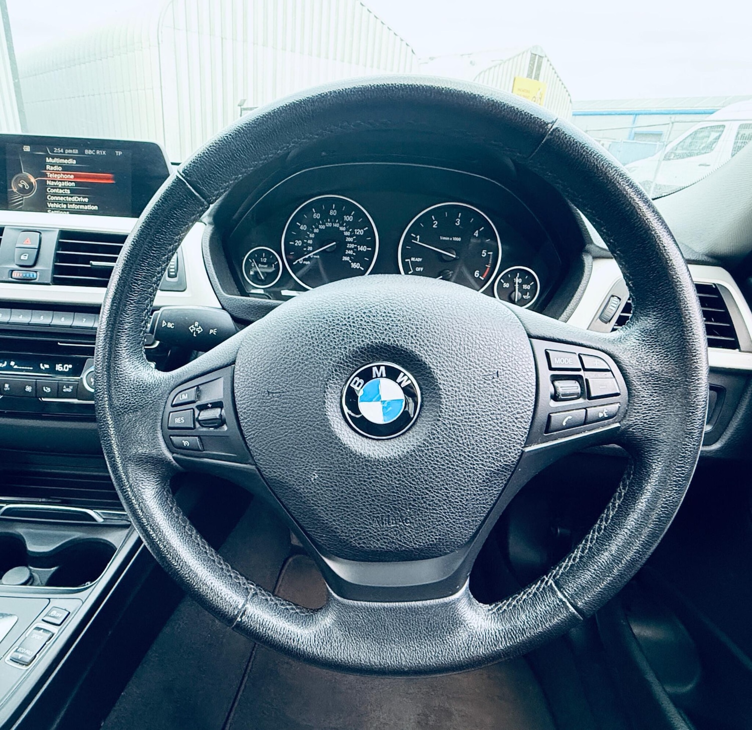 Used BMW 3 Series 2016 for sale - 77074874: Photo 17