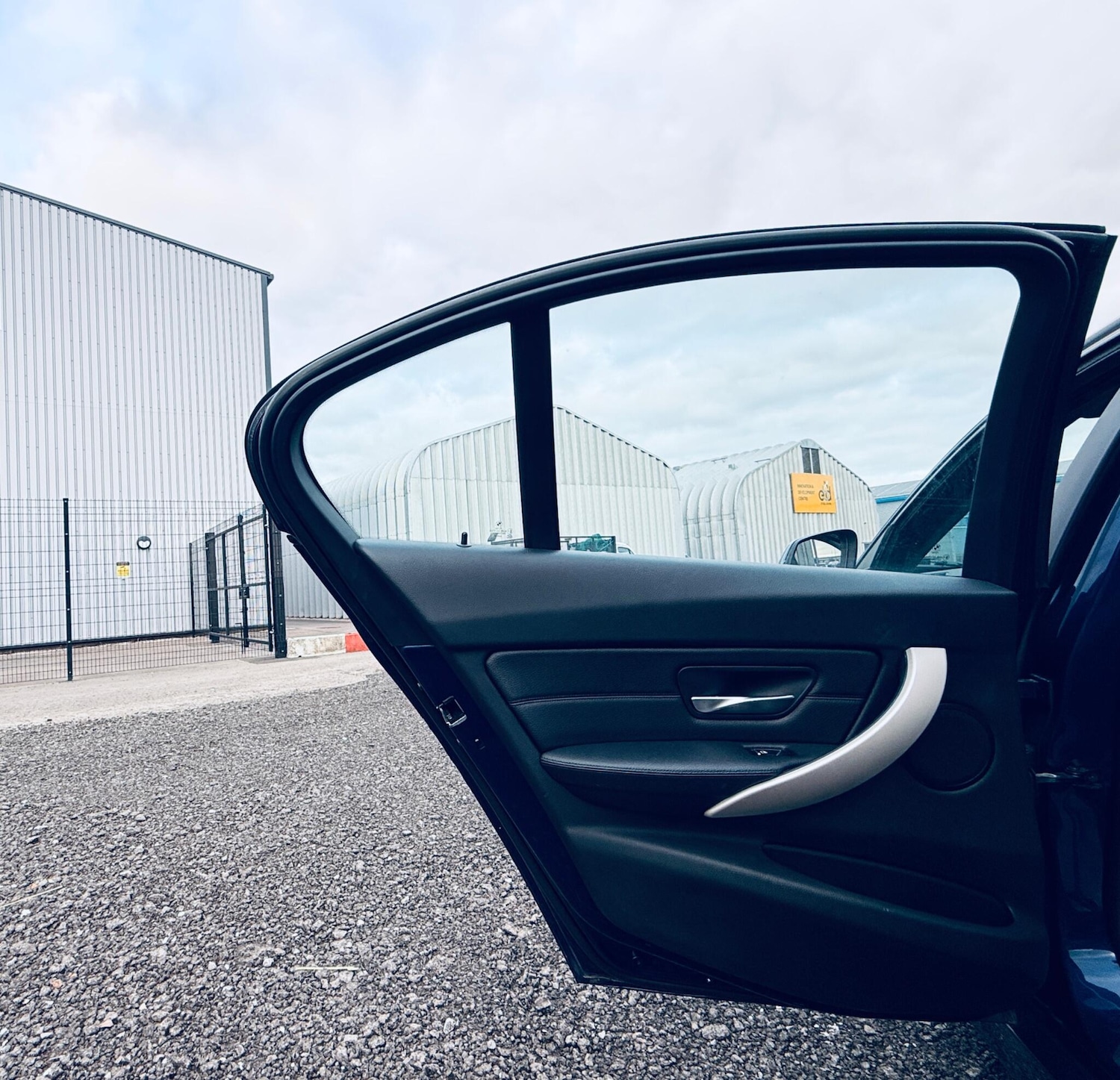 Used BMW 3 Series 2016 for sale - 77074874: Photo 34