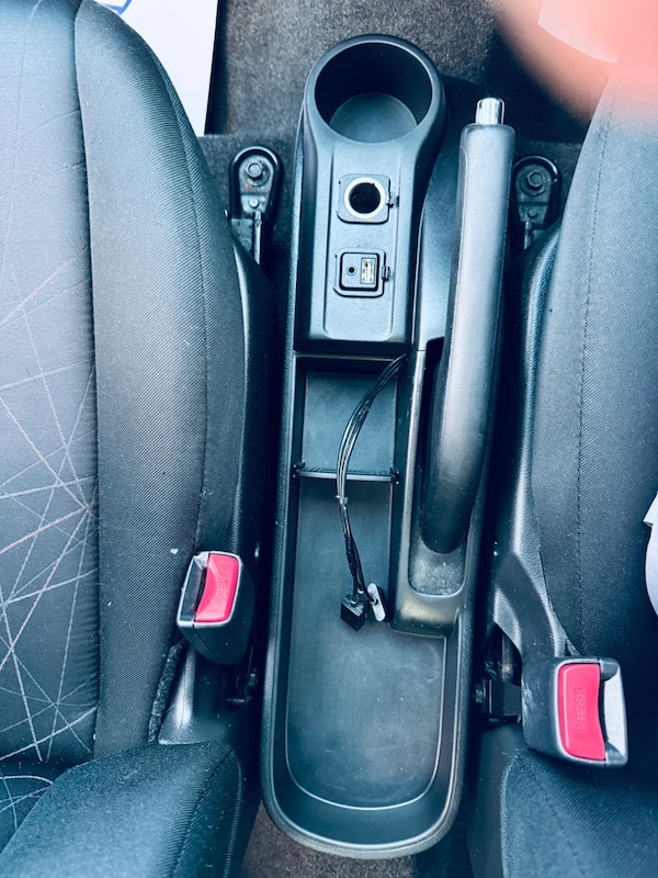 Used Mazda Mazda2 2013 for sale - 76213981: Photo 19