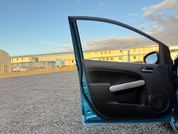 Used Mazda Mazda2 2013 for sale - 76213981: Photo 26
