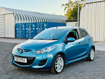 Used Mazda Mazda2 2013 for sale - 76213981: Photo 3
