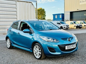 Used Mazda Mazda2 2013 for sale - 76213981: Photo 4
