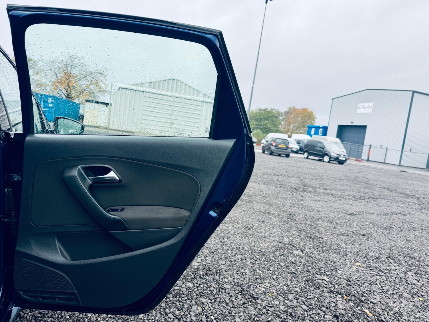 Used Volkswagen Polo 2010 for sale - 76561578: Photo 28