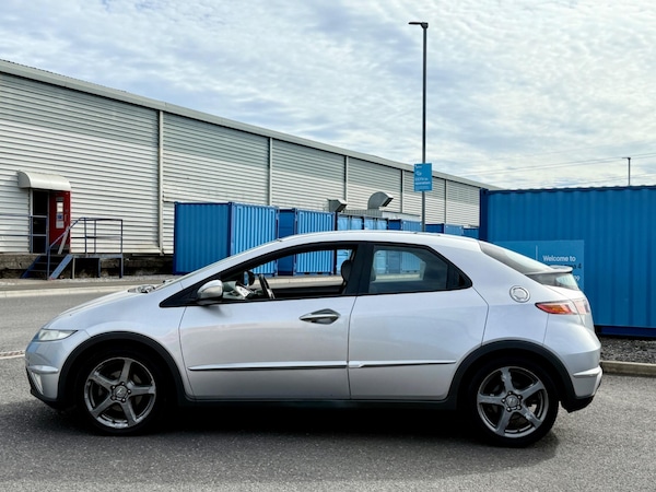 Used Honda Civic 2006 for sale - 76136621: Photo 6