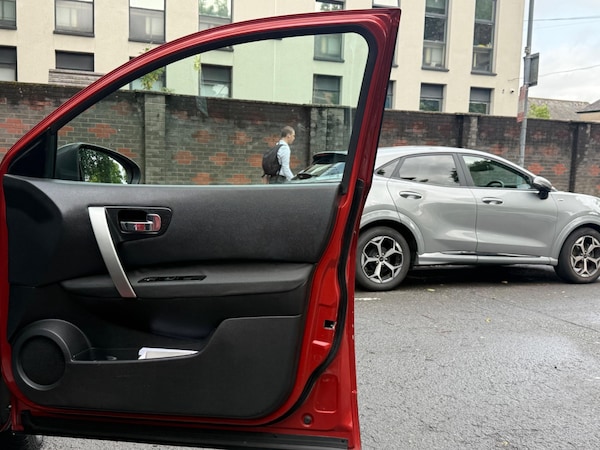 Used Nissan Qashqai 2009 for sale - 75658892: Photo 15