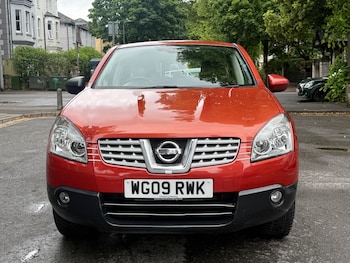 Nissan - Qashqai