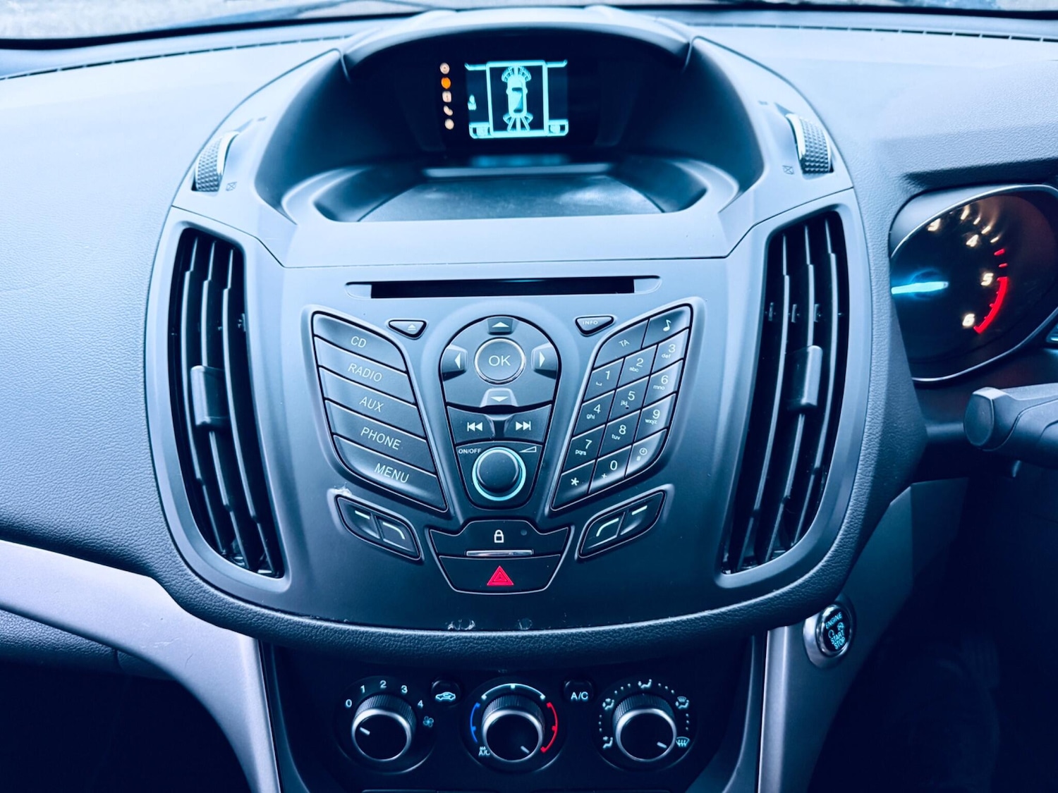 Used Ford Kuga 2014 for sale - 77097972: Photo 20