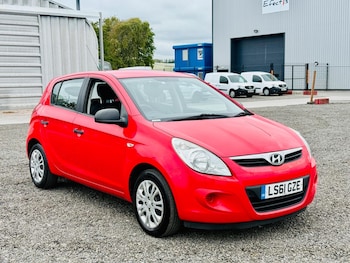 Used Hyundai i20 2011 for sale - 76239292: Photo 4