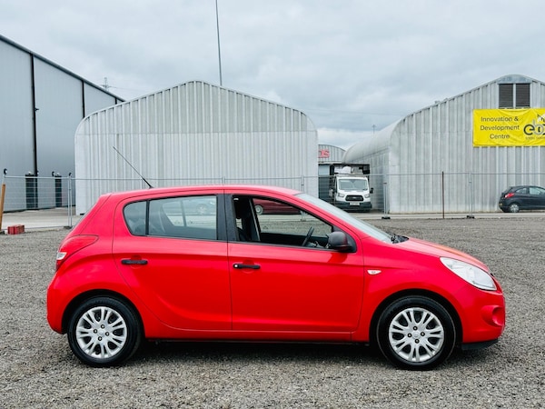 Used Hyundai i20 2011 for sale - 76239292: Photo 6