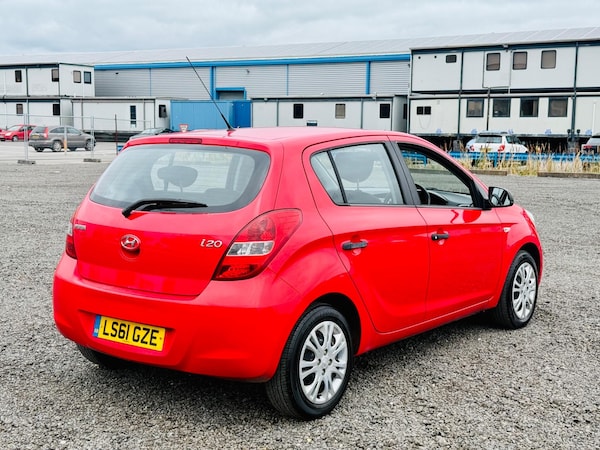 Used Hyundai i20 2011 for sale - 76239292: Photo 8