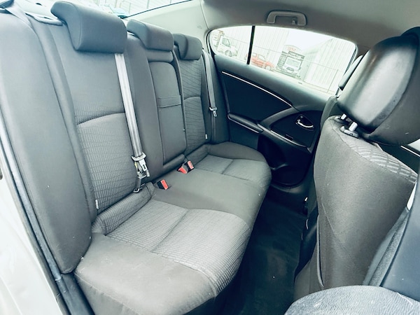 Used Toyota Avensis 2009 for sale - 76270869: Photo 21