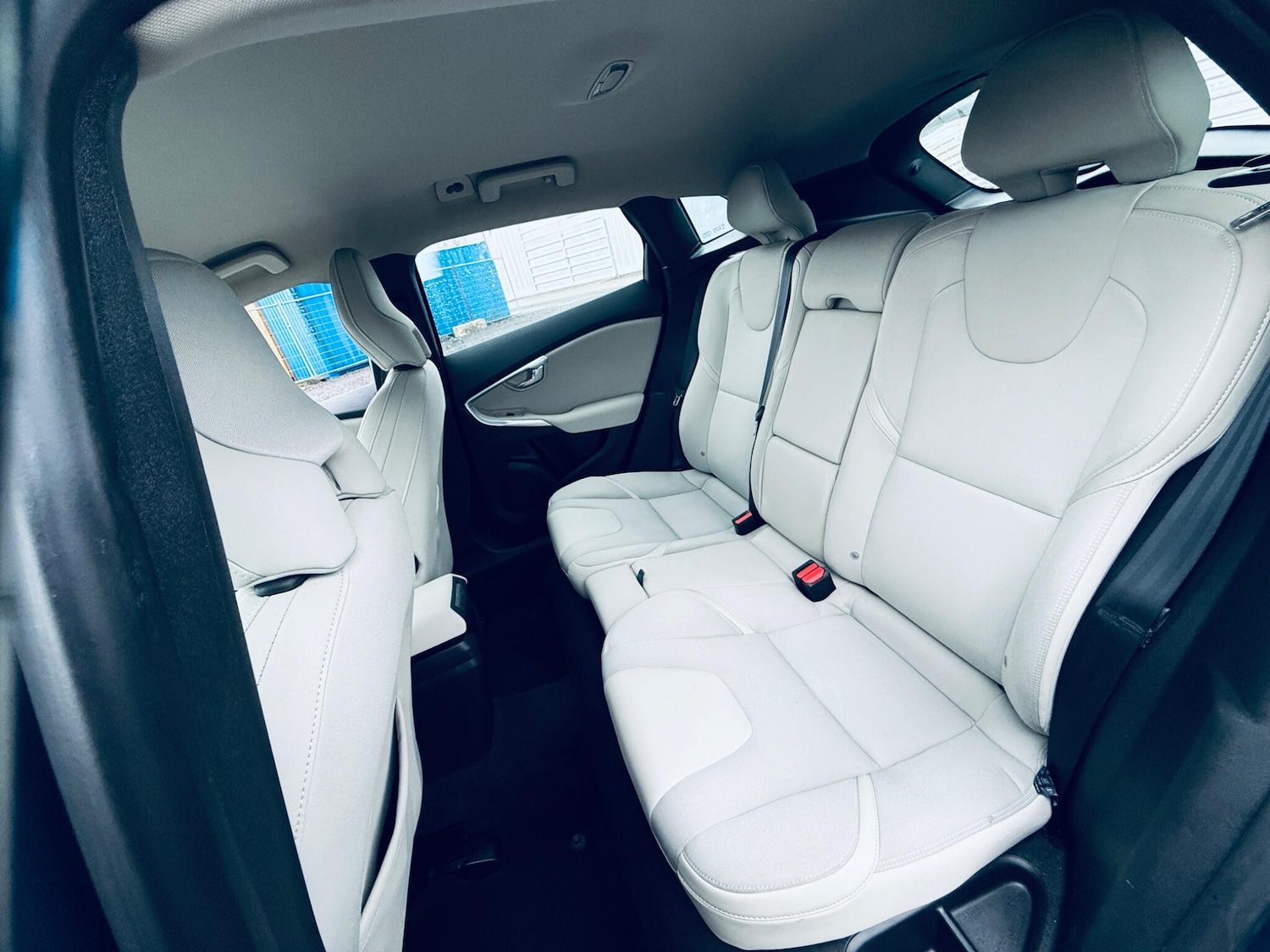 Used Volvo V40 for sale - 77166899: Photo 24