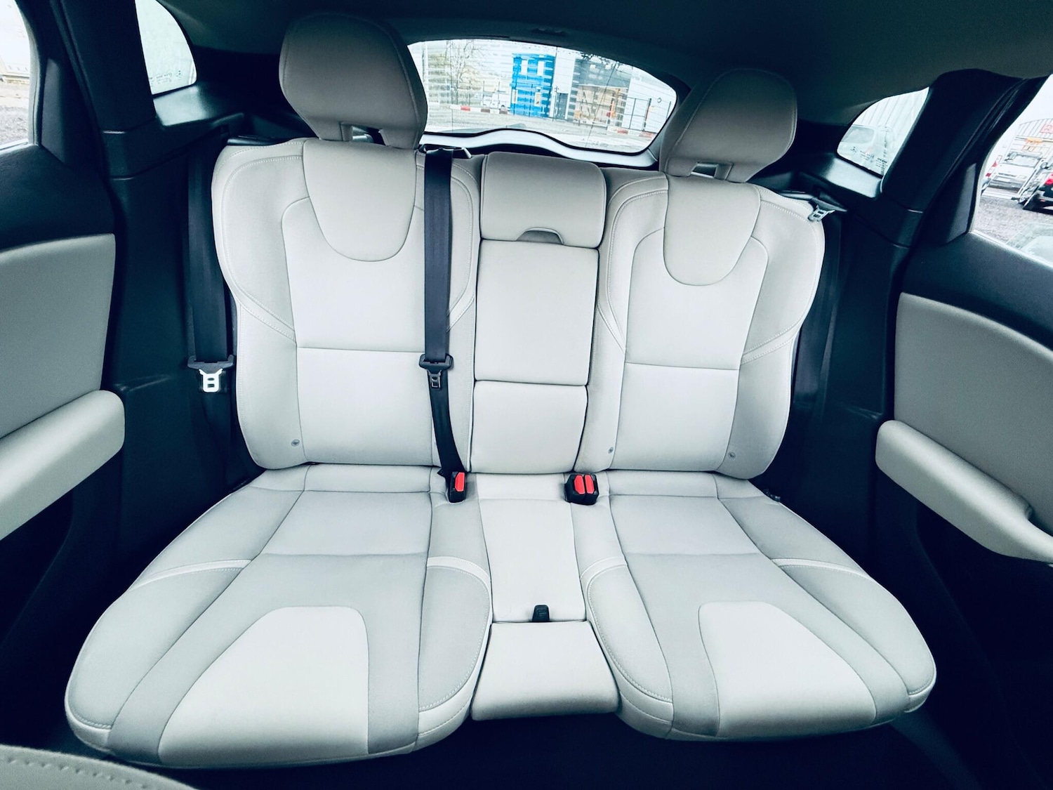 Used Volvo V40 for sale - 77166899: Photo 25